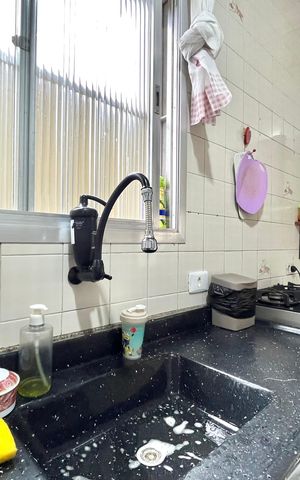Casa à venda com 80m², 2 quartos e 1 vaga Casa à venda com 80m², 2 quartos e 1 vagaCozinha