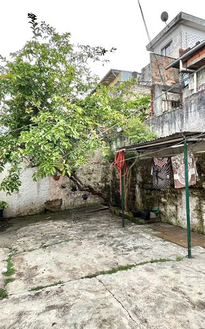 Casa à venda com 80m², 2 quartos e 1 vaga Casa à venda com 80m², 2 quartos e 1 vagaQuintal