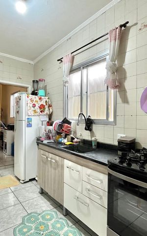 Casa à venda com 80m², 2 quartos e 1 vaga Casa à venda com 80m², 2 quartos e 1 vagaCozinha