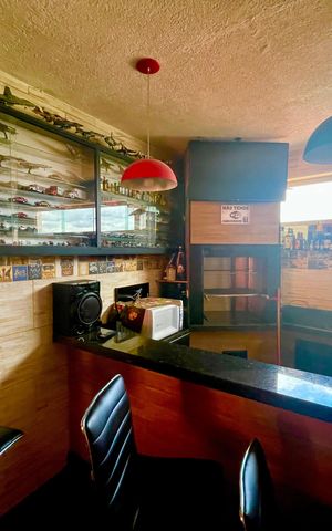 Casa à venda com 160m², 3 quartos e 4 vagasGaragem