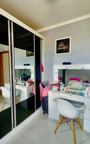 Casa à venda com 160m², 3 quartos e 4 vagasQuarto 2