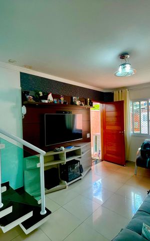 Casa à venda com 160m², 3 quartos e 4 vagasSala
