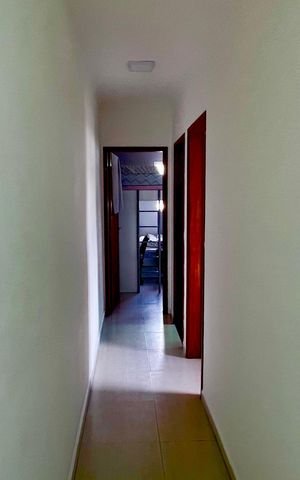 Casa à venda com 160m², 3 quartos e 4 vagasCorredor interno
