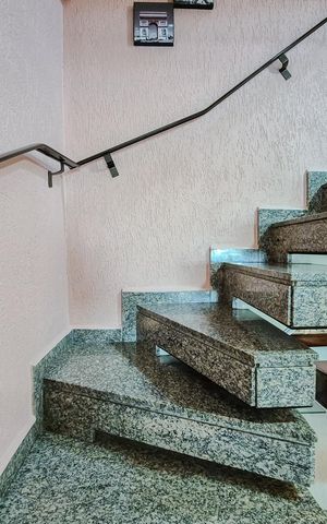 Casa à venda com 195m², 3 quartos e 1 vaga Casa à venda com 195m², 3 quartos e 1 vagacorredor