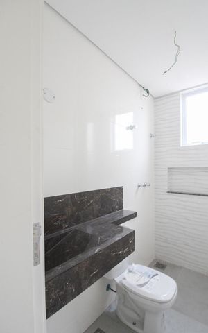 Apartamento à venda com 76m², 3 quartos e 1 vagaBanheiro da Suíte