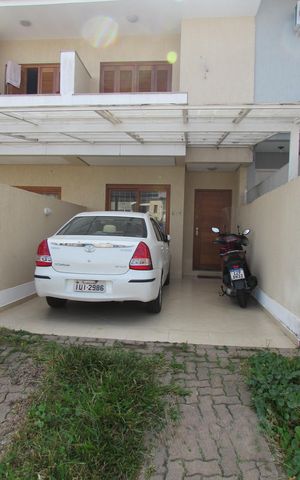 Casa à venda com 122m², 2 quartos e 1 vaga Casa à venda com 122m², 2 quartos e 1 vagaGaragem