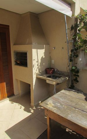 Casa à venda com 122m², 2 quartos e 1 vaga Casa à venda com 122m², 2 quartos e 1 vagaÁrea externa