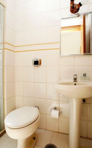 Apartamento para alugar com 170m², 3 quartos e 2 vagasBanheiro 3 Serviço