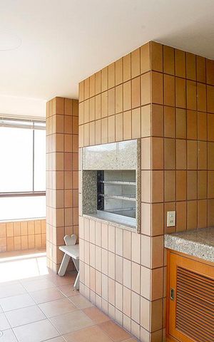 Apartamento para alugar com 170m², 3 quartos e 2 vagasSacada com Churrasqueira