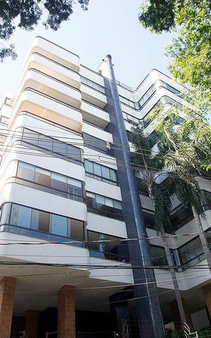 Apartamento para alugar com 170m², 3 quartos e 2 vagasFachada