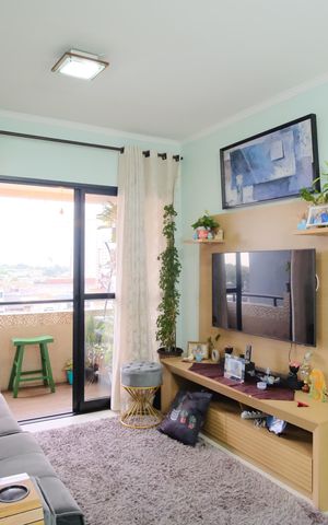 Apartamento à venda com 65m², 3 quartos e 2 vagasSala