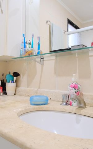 Apartamento à venda com 65m², 3 quartos e 2 vagasBanheiro da Suíte