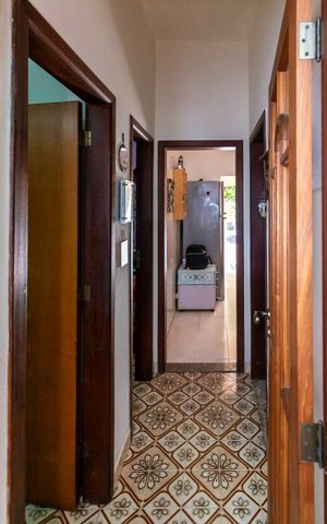 Casa à venda com 170m², 3 quartos e 4 vagas Casa à venda com 170m², 3 quartos e 4 vagasSala