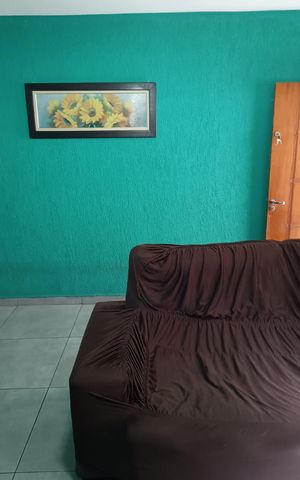 Casa à venda com 142m², 3 quartos e 2 vagas Casa à venda com 142m², 3 quartos e 2 vagasSala