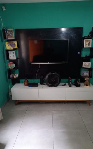 Casa à venda com 142m², 3 quartos e 2 vagas Casa à venda com 142m², 3 quartos e 2 vagasSala