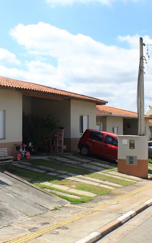 Casa de condomínio para alugar com 128m², 2 quartos e 2 vagas Casa de condomínio para alugar com 128m², 2 quartos e 2 vagasCondomínio