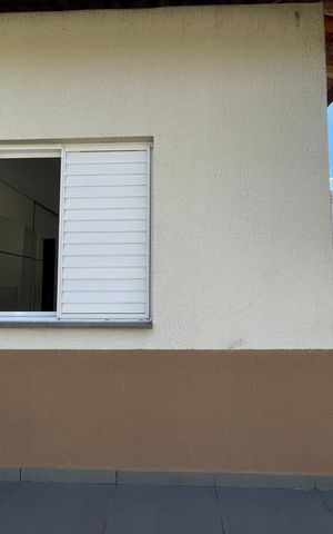 Casa de condomínio para alugar com 128m², 2 quartos e 2 vagas Casa de condomínio para alugar com 128m², 2 quartos e 2 vagasFachada