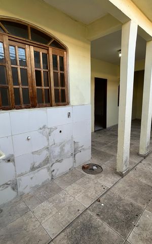 Casa para alugar com 305m², 3 quartos e 1 vagaÁrea de Serviço