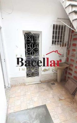 Casa à venda com 150m², 4 quartos e sem vaga