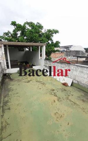 Casa à venda com 150m², 4 quartos e sem vaga