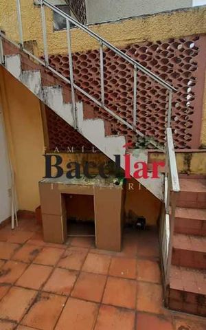 Casa à venda com 150m², 4 quartos e sem vaga