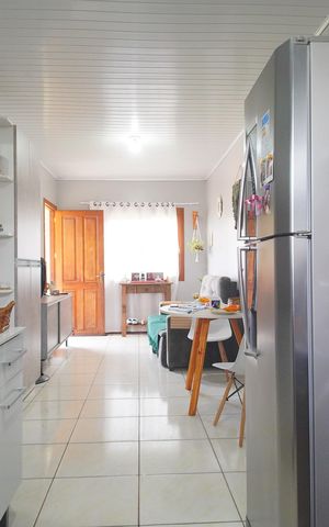Casa à venda com 80m², 2 quartos e 2 vagasCozinha