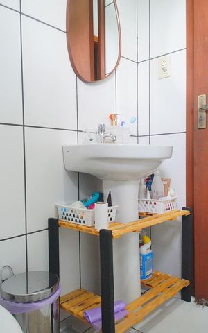 Casa à venda com 80m², 2 quartos e 2 vagasBanheiro