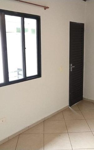 Casa à venda com 160m², 2 quartos e 2 vagas Casa à venda com 160m², 2 quartos e 2 vagasFoto 12