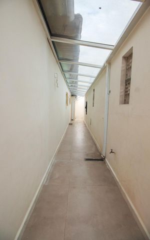 Casa à venda com 120m², 2 quartos e 2 vagasVaranda da Suíte