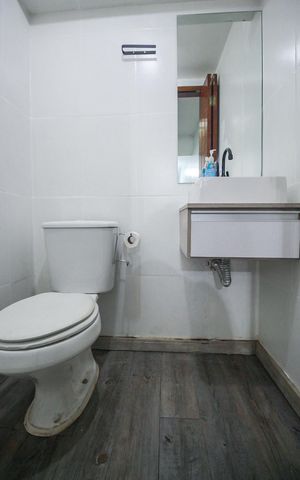 Casa à venda com 120m², 2 quartos e 2 vagasLavabo