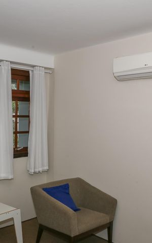 Casa à venda com 402m², 13 quartos e 3 vagas Casa à venda com 402m², 13 quartos e 3 vagasEdicula 2