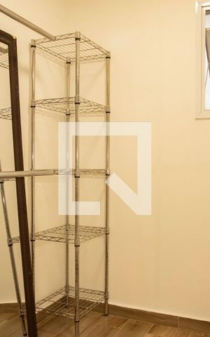 Casa à venda com 360m², 4 quartos e 2 vagas Casa à venda com 360m², 4 quartos e 2 vagasCasa 2