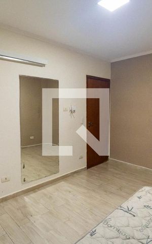 Casa à venda com 360m², 4 quartos e 2 vagas Casa à venda com 360m², 4 quartos e 2 vagasCasa 1