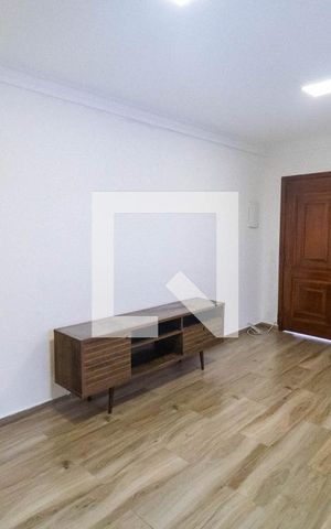 Casa à venda com 360m², 4 quartos e 2 vagas Casa à venda com 360m², 4 quartos e 2 vagasCasa 1