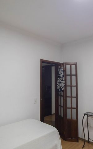 Casa à venda com 300m², 4 quartos e 4 vagas Casa à venda com 300m², 4 quartos e 4 vagasQuarto 1