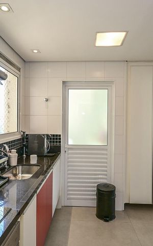Apartamento à venda com 87m², 3 quartos e 2 vagasCozinha
