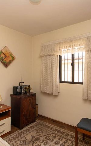 Casa à venda com 185m², 3 quartos e 3 vagas Casa à venda com 185m², 3 quartos e 3 vagasQuarto 1