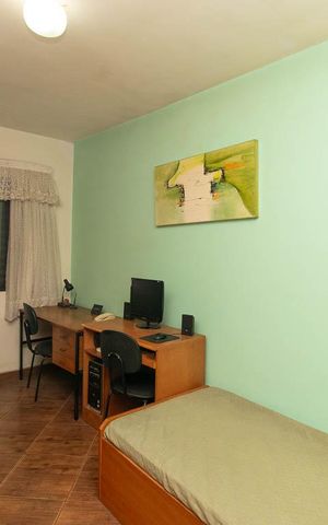 Casa à venda com 185m², 3 quartos e 3 vagas Casa à venda com 185m², 3 quartos e 3 vagasQuarto 2