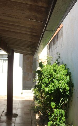 Casa à venda com 159m², 3 quartos e 1 vagaÁrea de Serviço