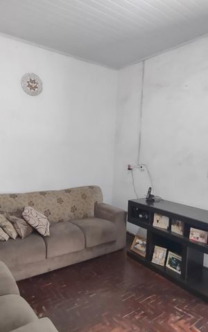 Casa à venda com 159m², 3 quartos e 1 vaga Casa à venda com 159m², 3 quartos e 1 vagaSala