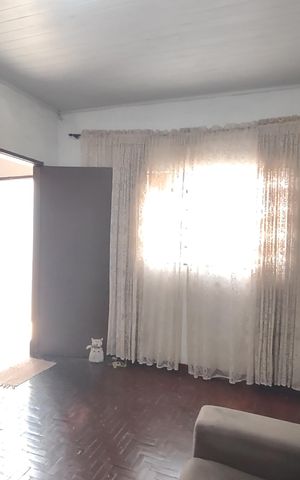 Casa à venda com 159m², 3 quartos e 1 vaga Casa à venda com 159m², 3 quartos e 1 vagaSala