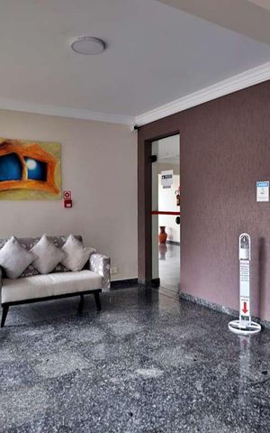 Apartamento à venda com 128m², 3 quartos e 2 vagasHall de entrada