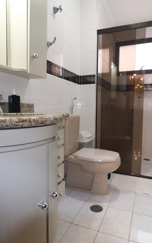 Apartamento à venda com 128m², 3 quartos e 2 vagasBanheiro 2