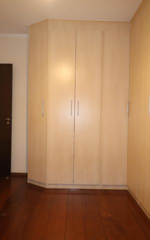 Apartamento à venda com 128m², 3 quartos e 2 vagasQuarto 2
