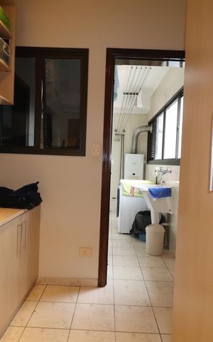 Apartamento à venda com 128m², 3 quartos e 2 vagasQuarto de Serviço