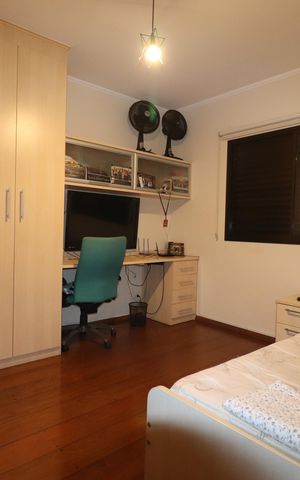 Apartamento à venda com 128m², 3 quartos e 2 vagasQuarto 2