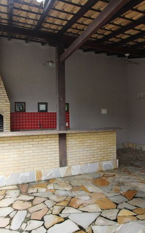 Casa de condomínio para alugar com 600m², 6 quartos e 4 vagasChurrasqueira