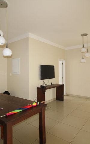 Casa de condomínio para alugar com 600m², 6 quartos e 4 vagasSala