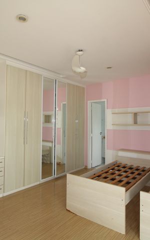 Casa de condomínio para alugar com 600m², 6 quartos e 4 vagasQuarto 4