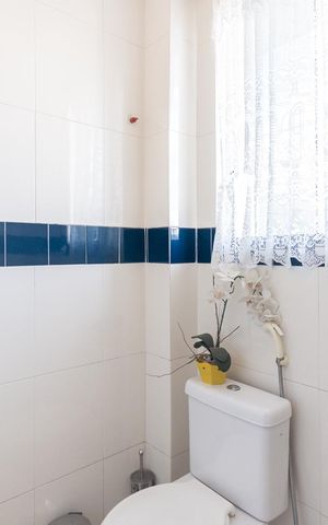 Casa à venda com 251m², 3 quartos e 4 vagasBanheiro